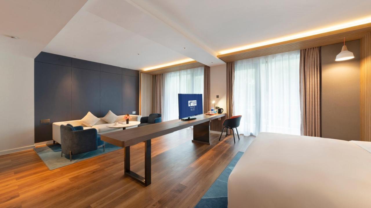 Holiday Inn Express Qiliping By Ihg Emeishan Exterior foto