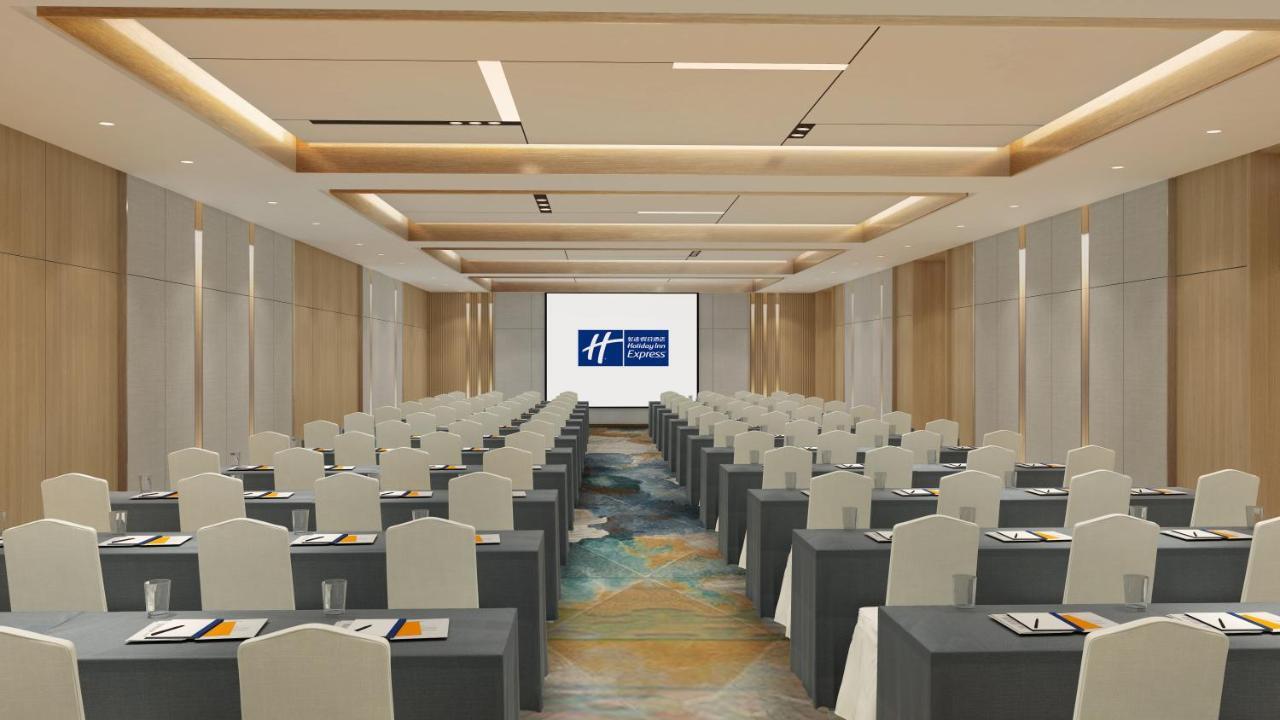 Holiday Inn Express Qiliping By Ihg Emeishan Exterior foto