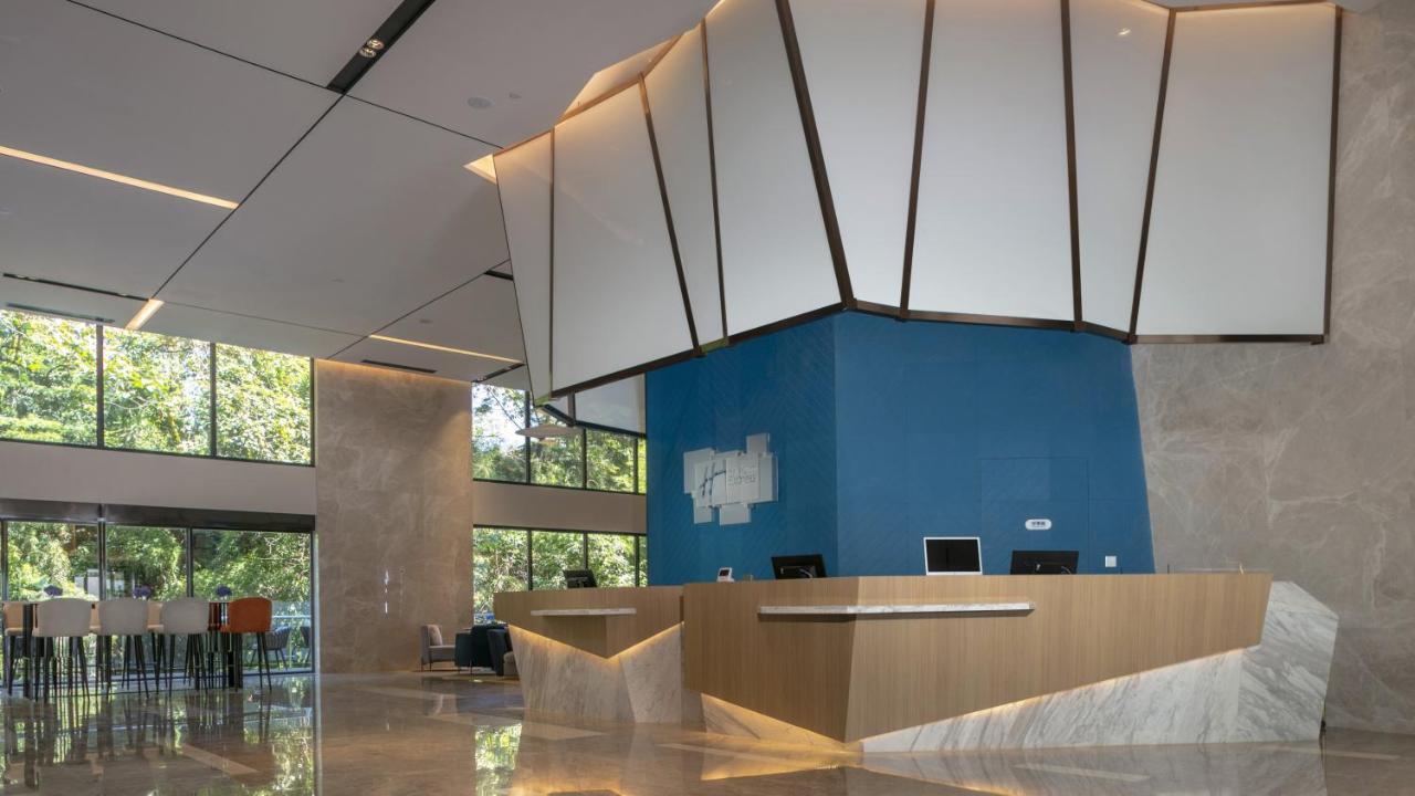 Holiday Inn Express Qiliping By Ihg Emeishan Exterior foto