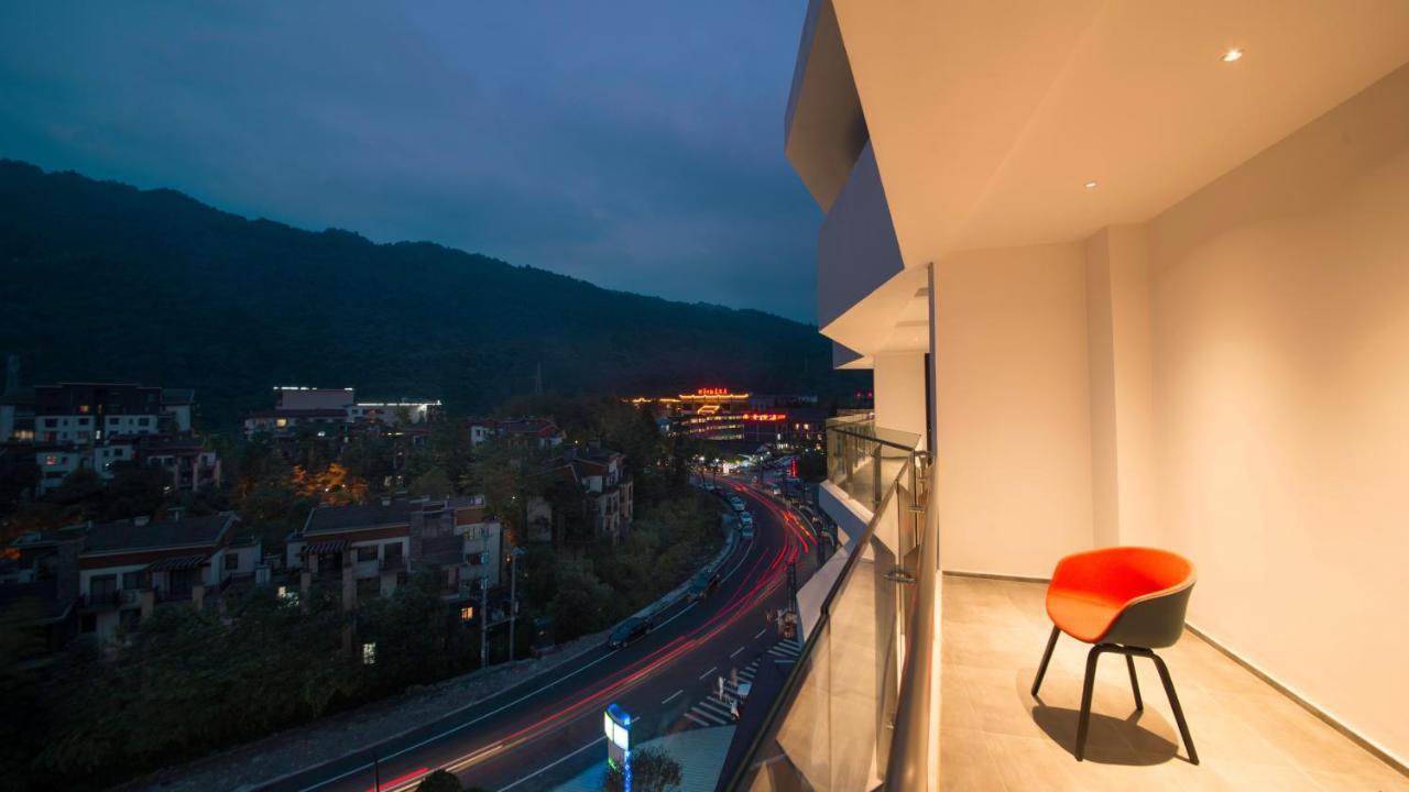 Holiday Inn Express Qiliping By Ihg Emeishan Exterior foto